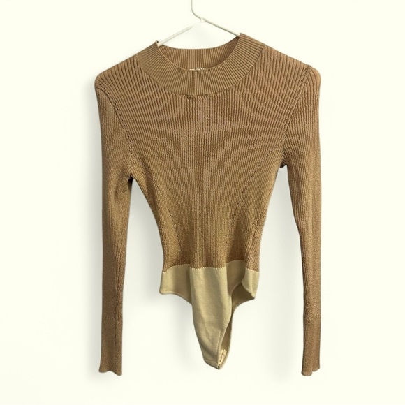 Free People Intimately FP gold shimmer ladies bodysuit size Small glam sexy - Picture 1 of 11